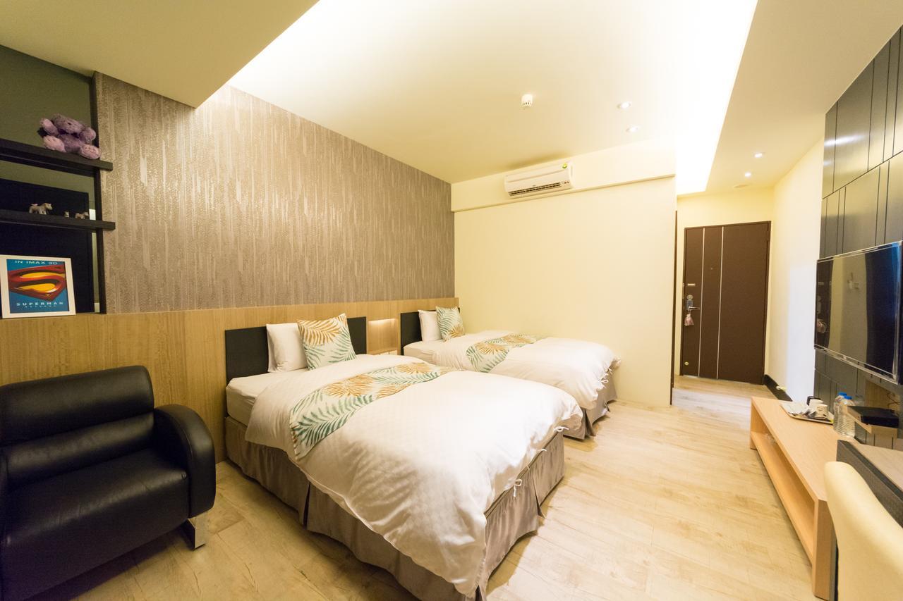 W Hostel 台南 エクステリア 写真