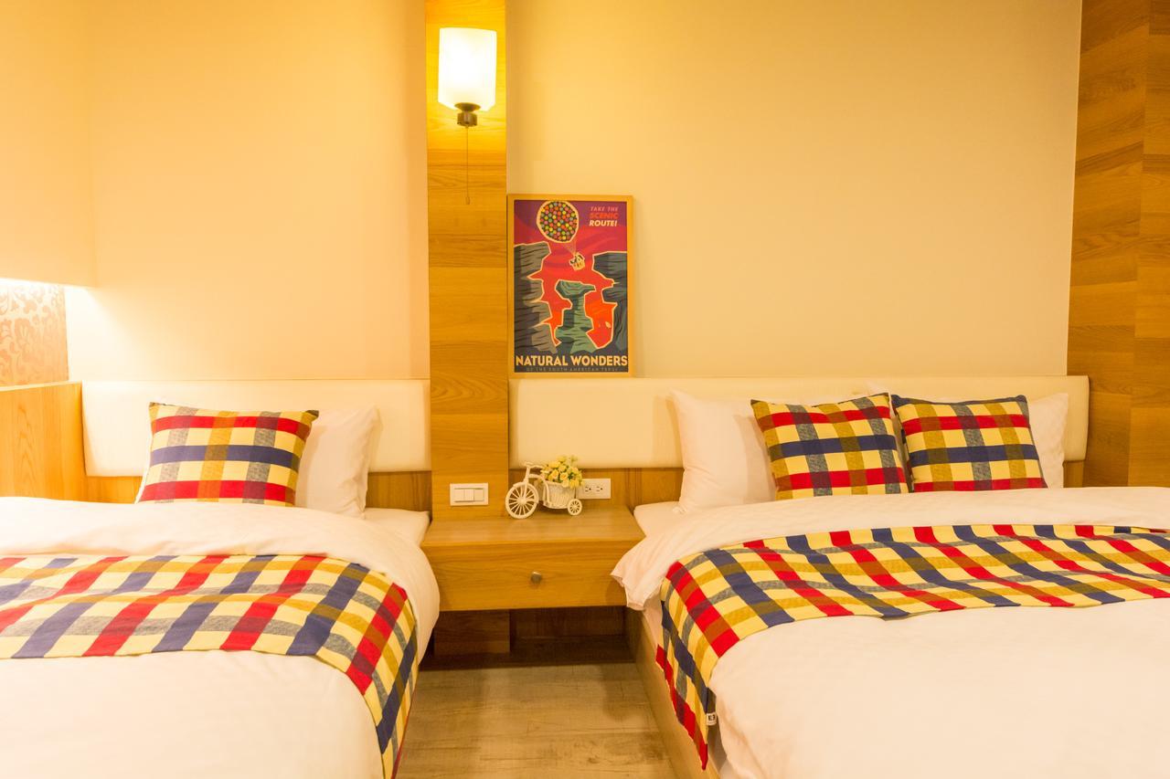W Hostel 台南 エクステリア 写真