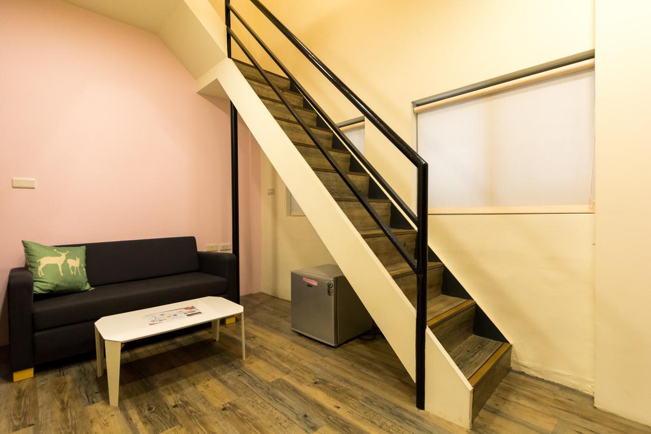 W Hostel 台南 エクステリア 写真