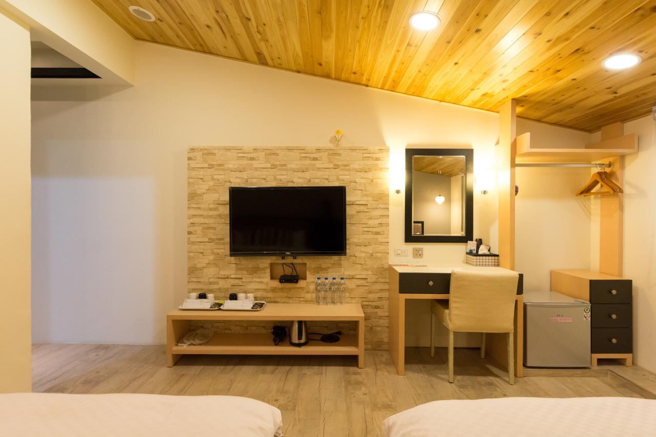 W Hostel 台南 エクステリア 写真