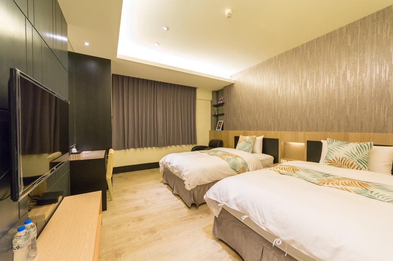 W Hostel 台南 エクステリア 写真