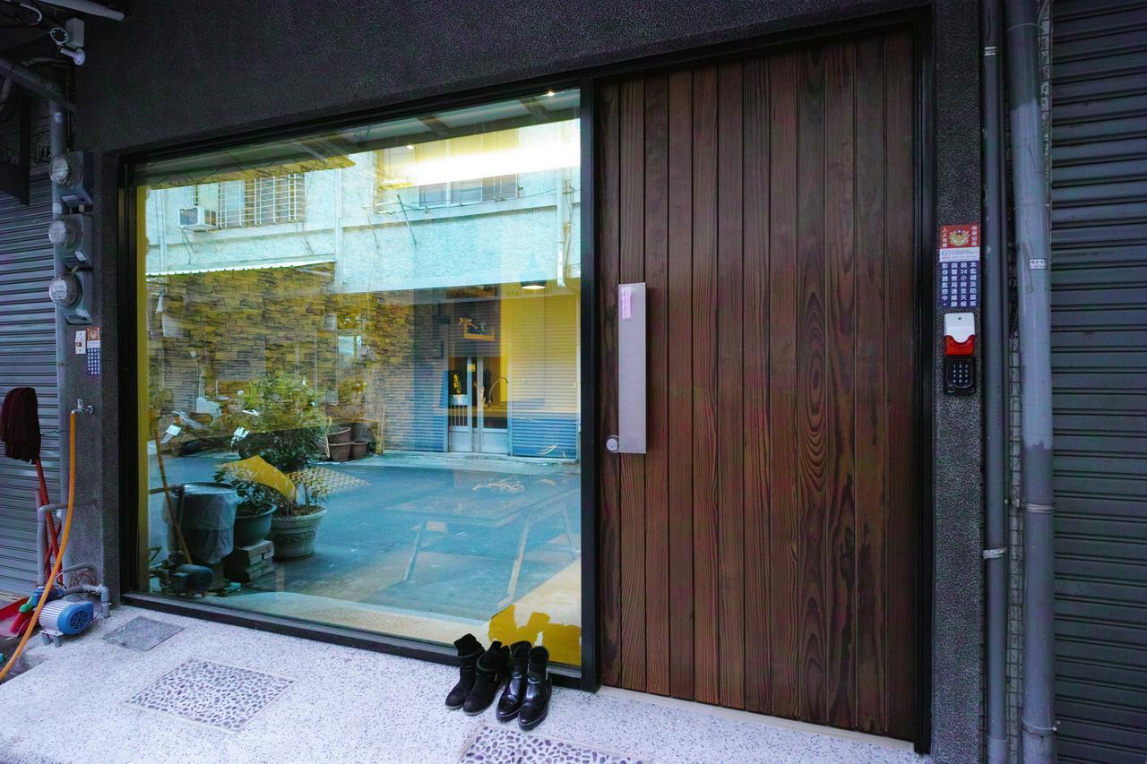 W Hostel 台南 エクステリア 写真